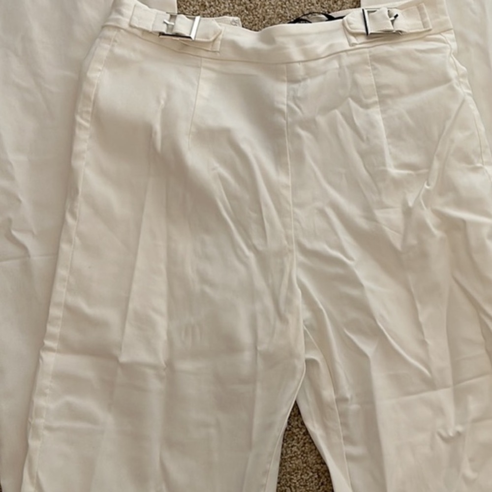 White fox satisfy me pants